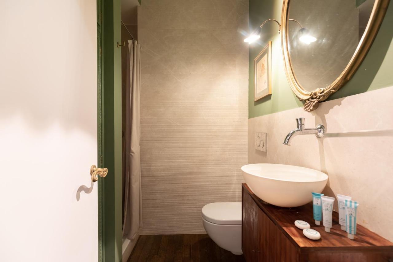 Chic And Style In Historical Via Giulia Lejlighed Rom Eksteriør billede
